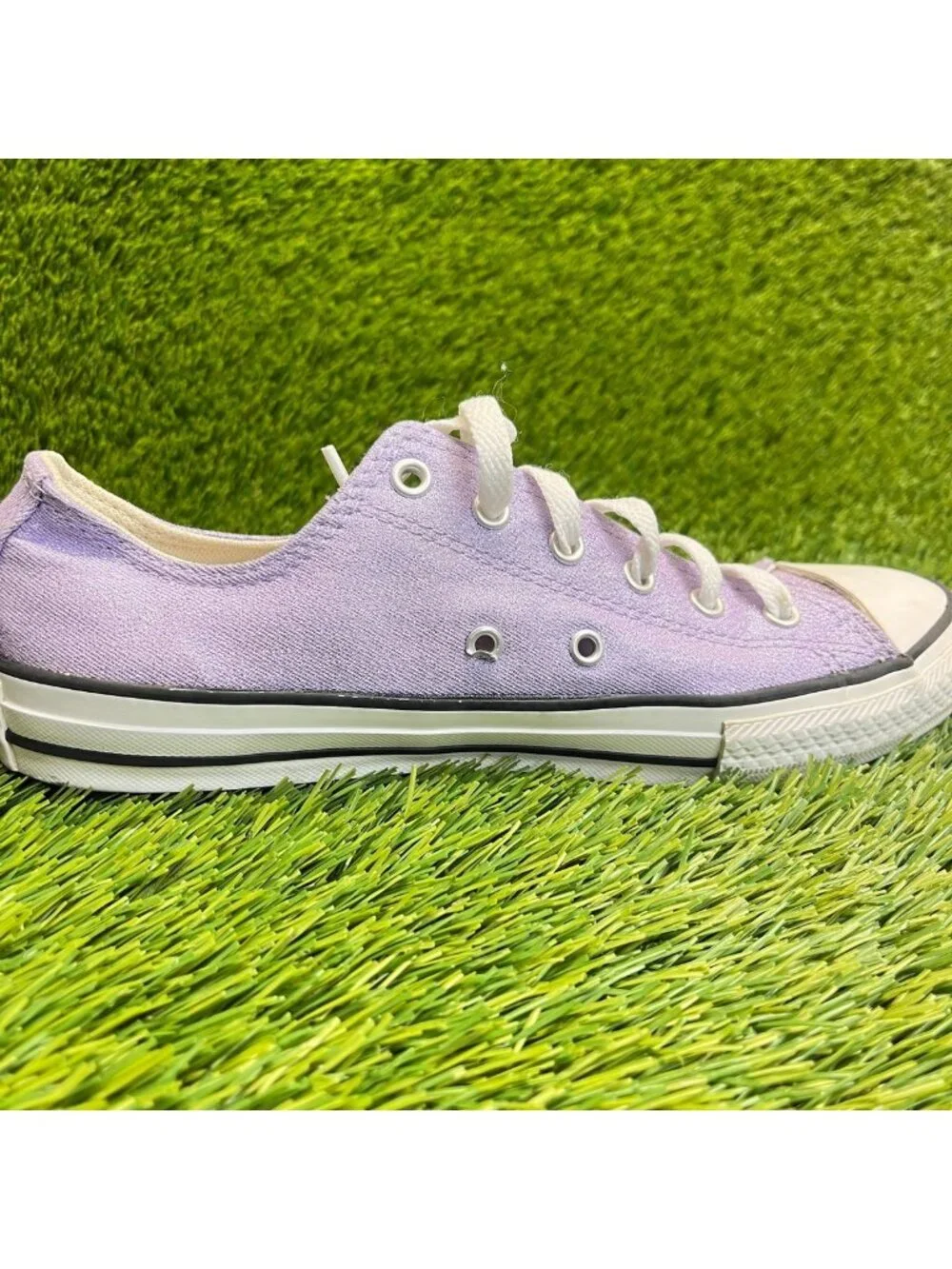 Converse Chuck Taylor All Star Low Girls Size 6Y Purple Athletic Shoes Sneakers